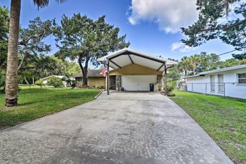 Riverfront Home With Private Dock, Fire Pit!