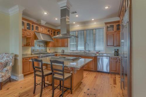 Island Idyl By Pristine Properties