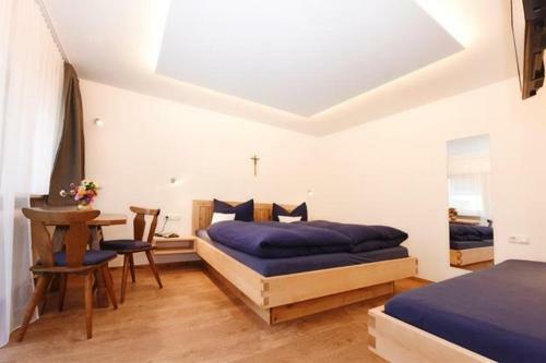 Bed & Breakfast Haus Saler