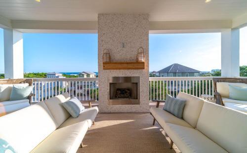 The White Pearl Home