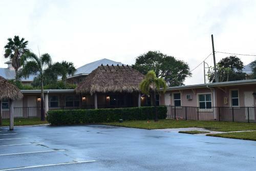 Jb Motel And Cottage