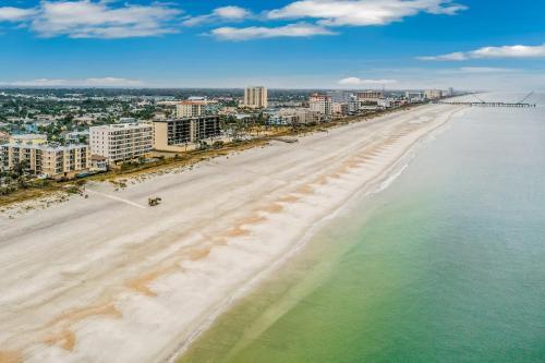 Jax Beach Oceanfront Getaway