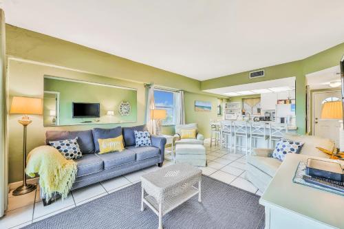 Jax Beach Oceanfront Getaway