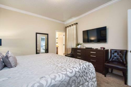 Villa Paradise Palms- 5 Bedroom Pool Home-3191pp