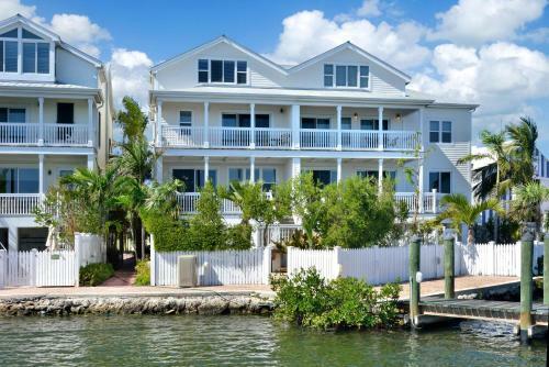 Bayview Retreat