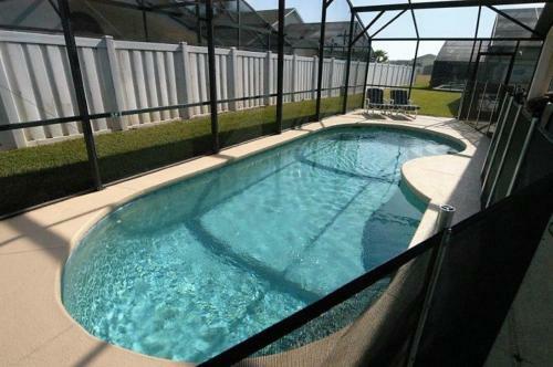 Gorgeous 4 Bedroom 3 Bath Pool Home In Cumbrian Lakes