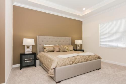 Top Deluxe Apartment At Storey Lake (262817)
