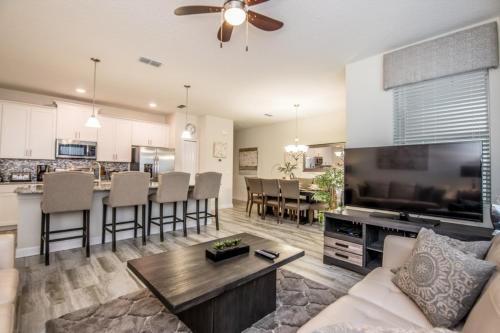 Crusoe Townhouse #244478