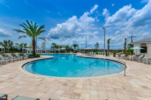 Crusoe Townhouse #244478