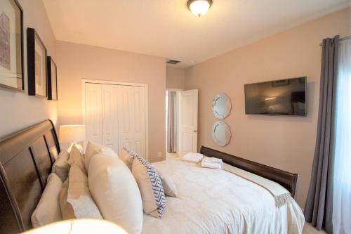 Sonoma Resort 6 Bedroom Vacation Home With Pool 1768