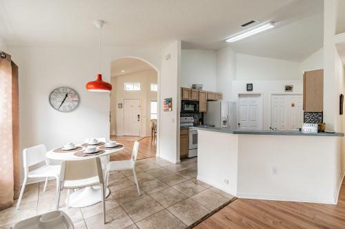 Spacious Villa With Private Pool - No Carpet - Disney Area
