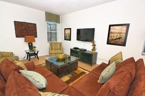 Villa 4 Bed Home At Veranda Palms 2526
