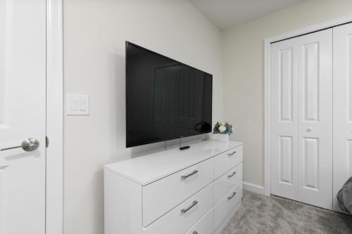 5 Bedroom Villa 10 Minutes From Disney