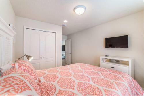 Windsor At Westside 5 Bedroom Town Home With Private Pool