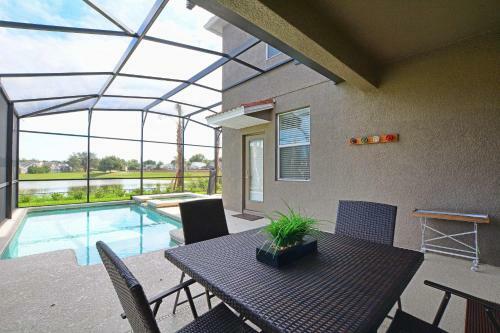 Paradise Palms-5 Bedrooms Home W/pool-3510pp