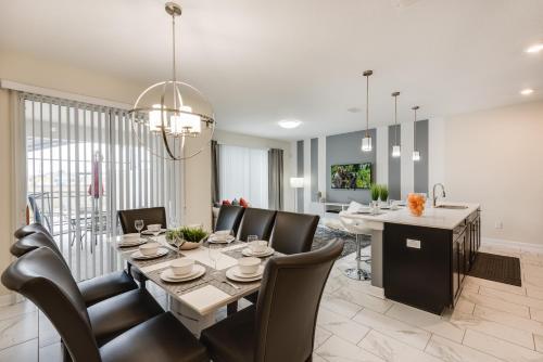 New 4 Bedroom Villa, Best Location
