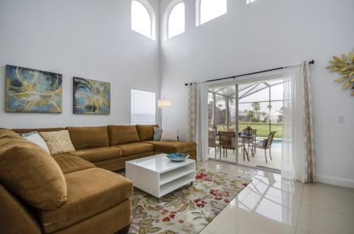 Lake Berkley Villa #231075