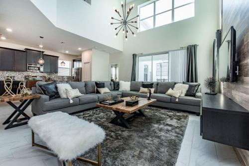Storey Lake Villa 0474e