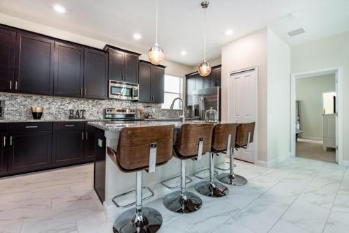 Storey Lake Villa 0474e