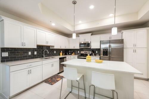 Apartamento Beautiful 3 Bedroom Condo - Storey Lake