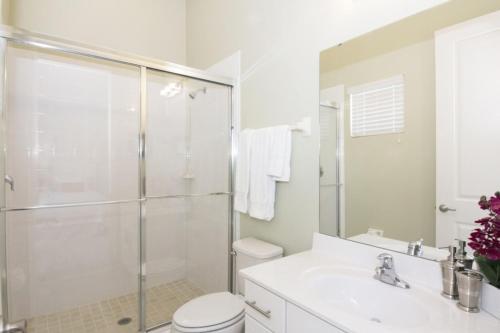 5 Suites Luxury Single Home With Private Pool Re1492