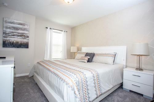 Marvelous 5 Bd Home W/ Pool And Surf Park @ Solara Resort