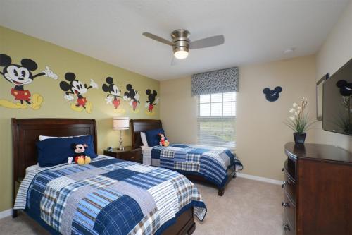 4 Bedrooms Villa At Storey Lake