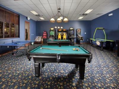 Villa Paradise Palms- 5 Bedroom Pool Home-3102pp