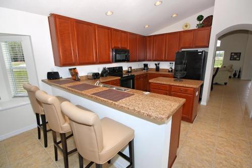Villa 4 Bed Home At Veranda Palms 4450