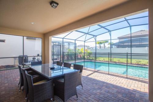Windsor House Villa #231038