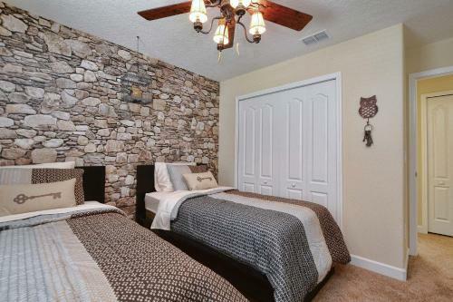 Paradise Palms- 6 Bed House W/pool-3505pp