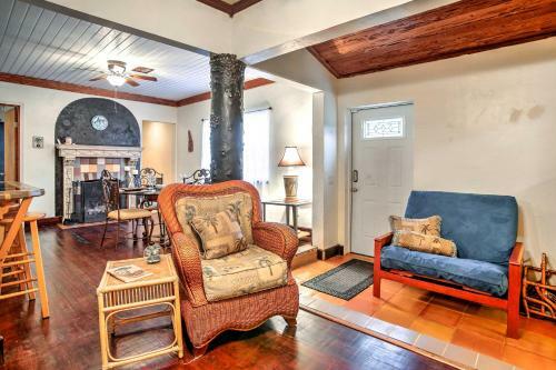Tropical Lake Worth Hideaway Walk To Attractions!