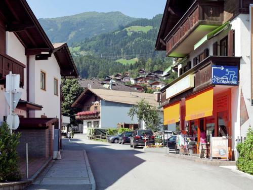 Holiday Home Haus Nachtschatt 1