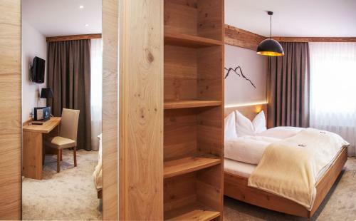 Hostal Berggasthof Edelweiss