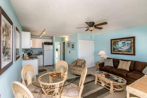 Skipjack 203 1bed/1bath Updated Condo