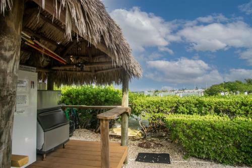Apartamento Sun Kissed Keys 2bed/2.5bath Condo With Shared Pool
