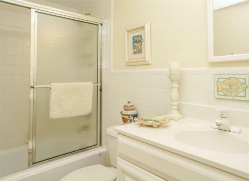 Duck Key Sunrise Apartment With Ocean Views
