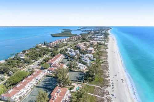 Club Longboat Beach 213