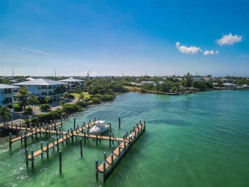Apartamento Rx: Paradise - 2bed/2.5bath Condo With Open Water Views
