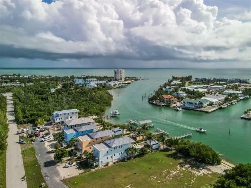 Tarpon House 3bed/4bath With Pool, Dock