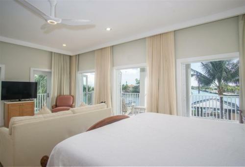 Tarpon House 3bed/4bath With Pool, Dock