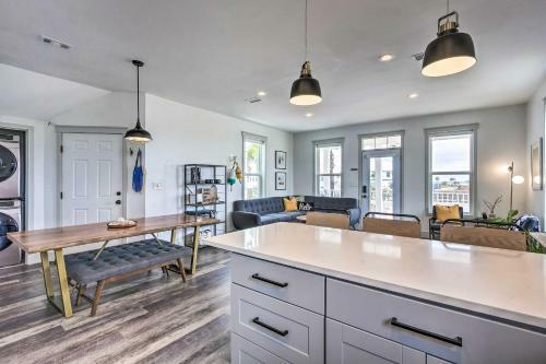 Beautiful Canalfront Mexico Beach Home With Deck