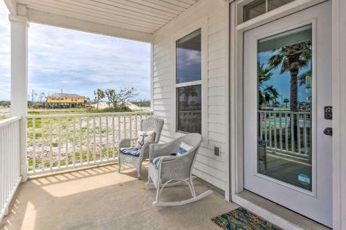 Beautiful Canalfront Mexico Beach Home With Deck