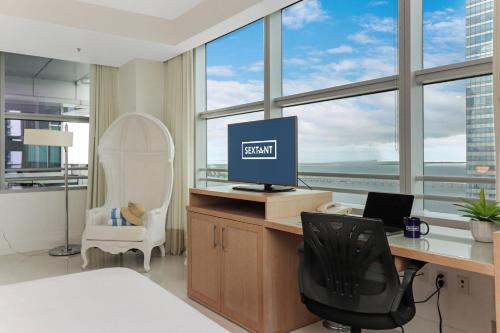 Conrad Hilton Brickell Unit 2602 (26th Floor) I Sextant