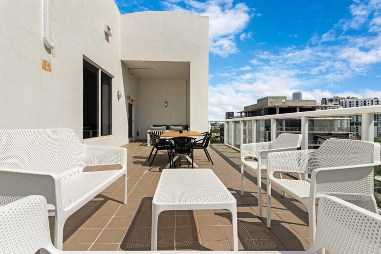 Aparthotel Habitat Brickell I Sextant