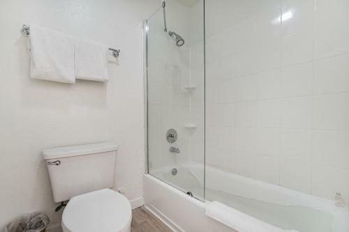 Apartamento Doral Inn And Suites
