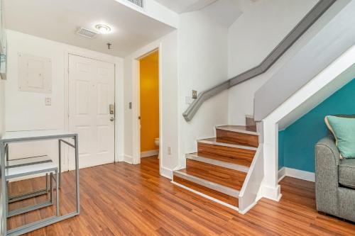 The Sunshine Loft