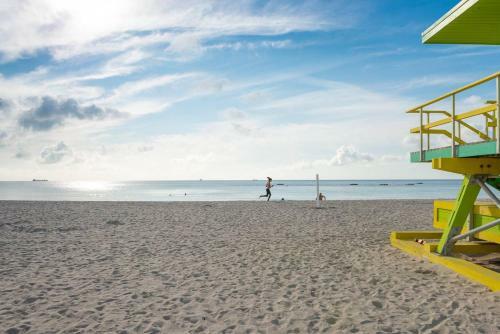 Ocean Beach Hotel