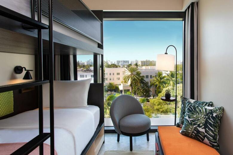 Hotel Moxy Miami South Beach