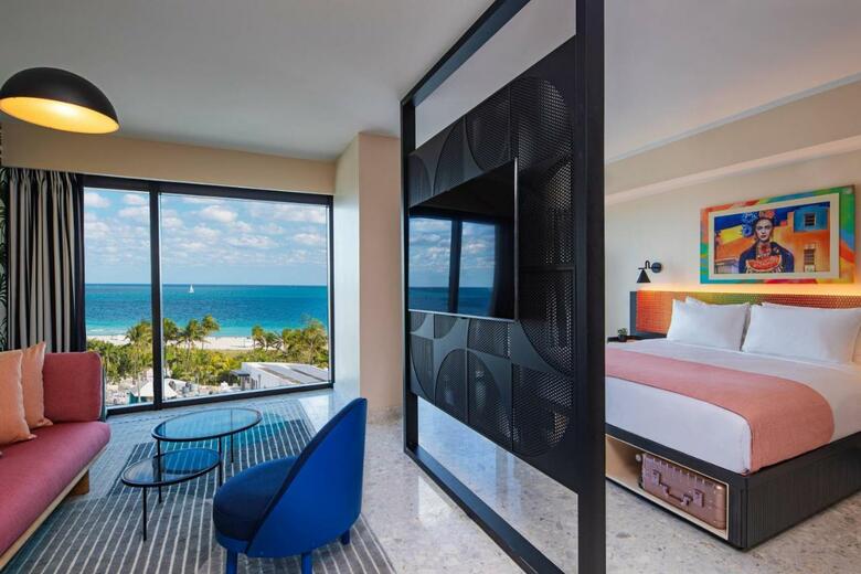 Hotel Moxy Miami South Beach